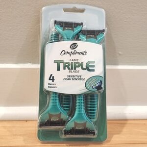 ⭐ Compliments Triple Blade Razors